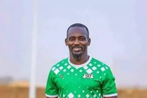 كوفي: المنافسة انحصرت بيننا ومنتخب مصر.. وجاهزون للمواجهة